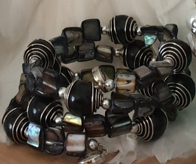 Bracelets Wrap-Around Design