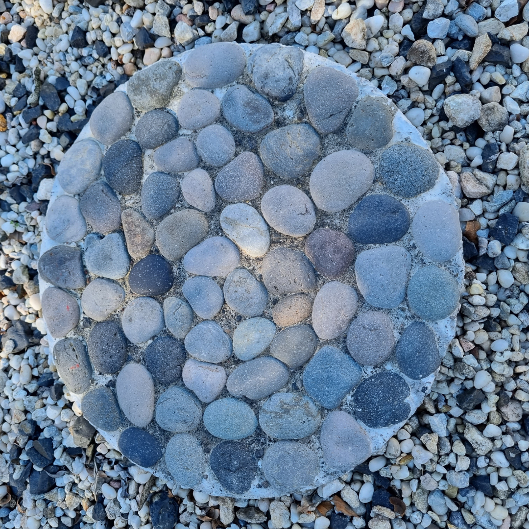 Balinese Garden Pebble Stepping Stones