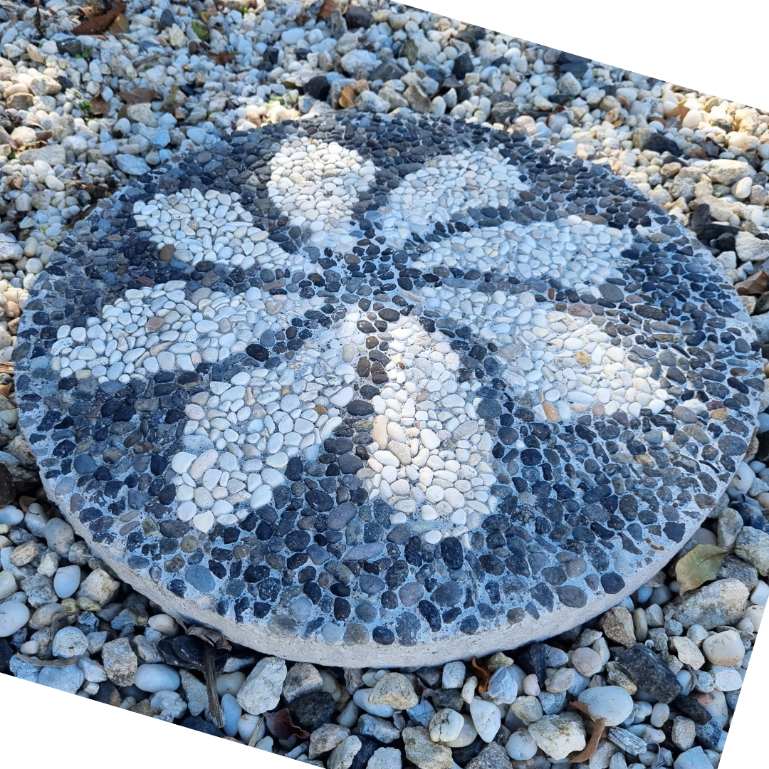 Balinese Garden Pebble Stepping Stones