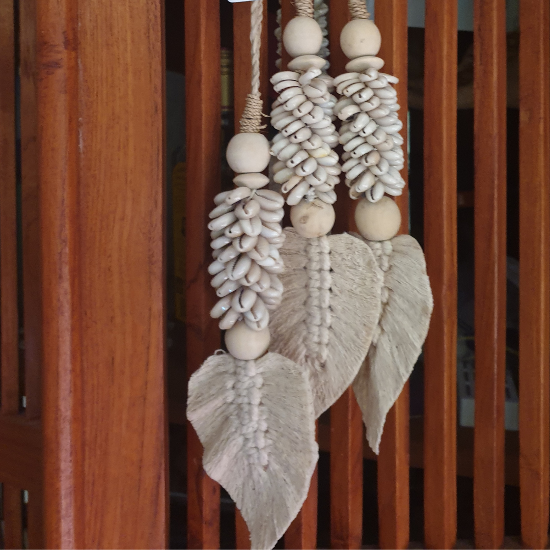 Seashell Leaf Macrame Ornament