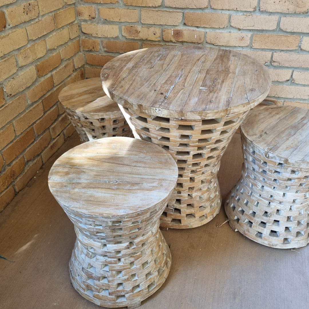 Elegant Mosaic Table Set Teak Design