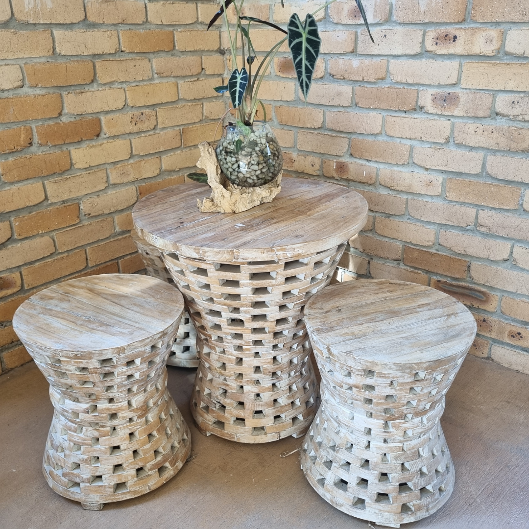 Elegant Mosaic Table Set Teak Design